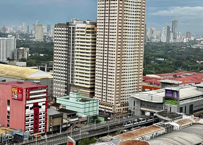 Fame Tower 4 Near Greenfield And Shaw Mrt Apartahotel 3*