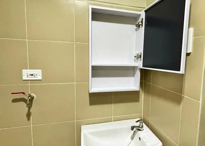 Apartahotel Fame Tower 4 Near Greenfield And Shaw Mrt 3*