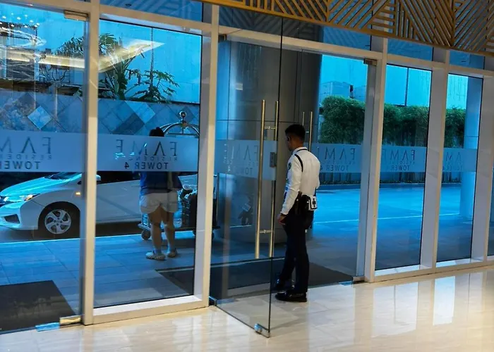Fame Tower 4 Near Greenfield And Shaw Mrt Apartahotel